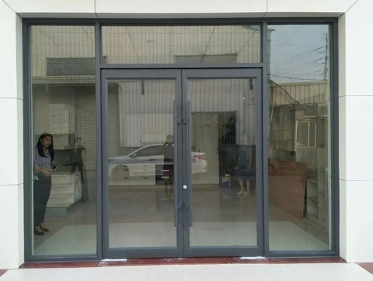Exterior de aluminio auto-cierre acristalamiento aislado térmico tierra rota de resbalón puertas pivote