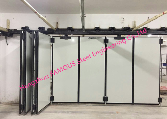Puertas de acordeón de sello de aluminio con paneles múltiples Puertas de garaje industriales colgantes para almacén