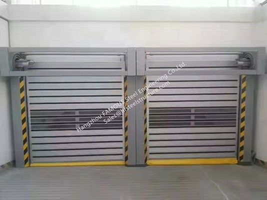 Puerta de rodadura de alta velocidad con panel aislado de aleación de aluminio para almacén logístico