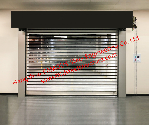 Puerta de metal de alta velocidad con paneles de policarbonato Puertas de aluminio de alta velocidad