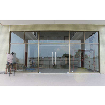 Puertas de fachada de vidrio modernas con mangos / bisagras / cerraduras deslizantes / plegables / oscilantes estilo de apertura